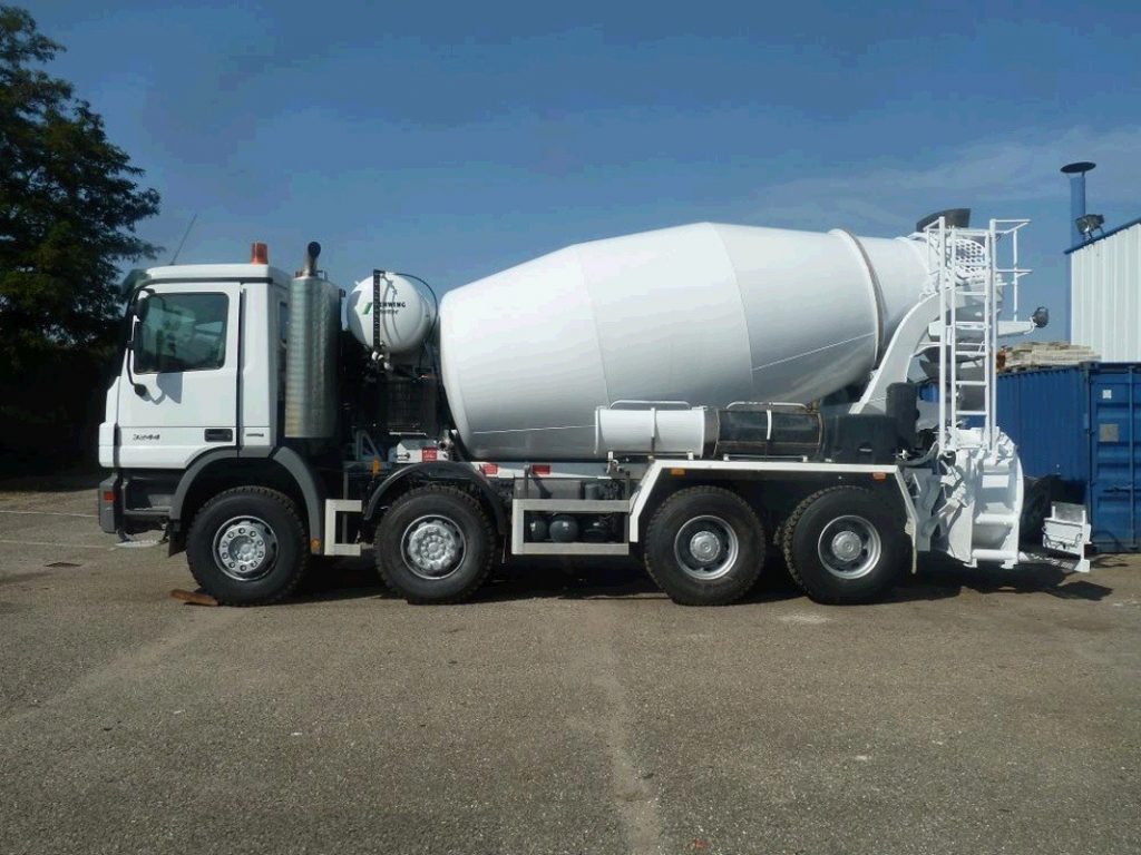 La mixo pompe, un camion toupie avec pompe à béton – Tout sur le béton